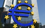 欧州中央銀行の果たす役割は何ですか？