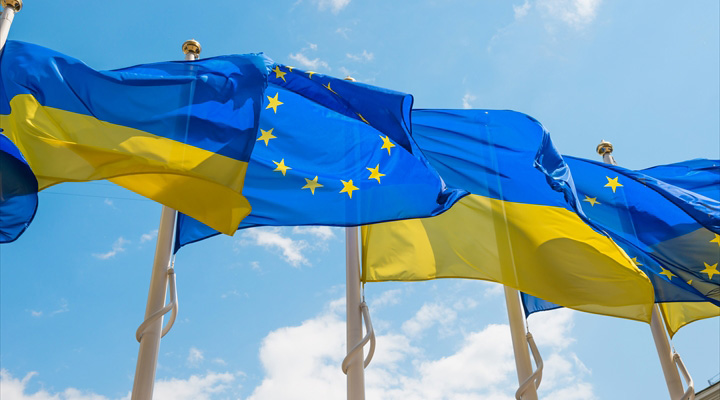 EU大使、ロシアのウクライナ侵攻を非難し、継続的な国際協調の必要性を強調
